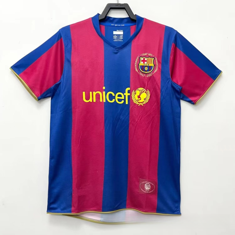 How to Wear a Sports Jersey with Style and Comfort: A Comprehensive Guide