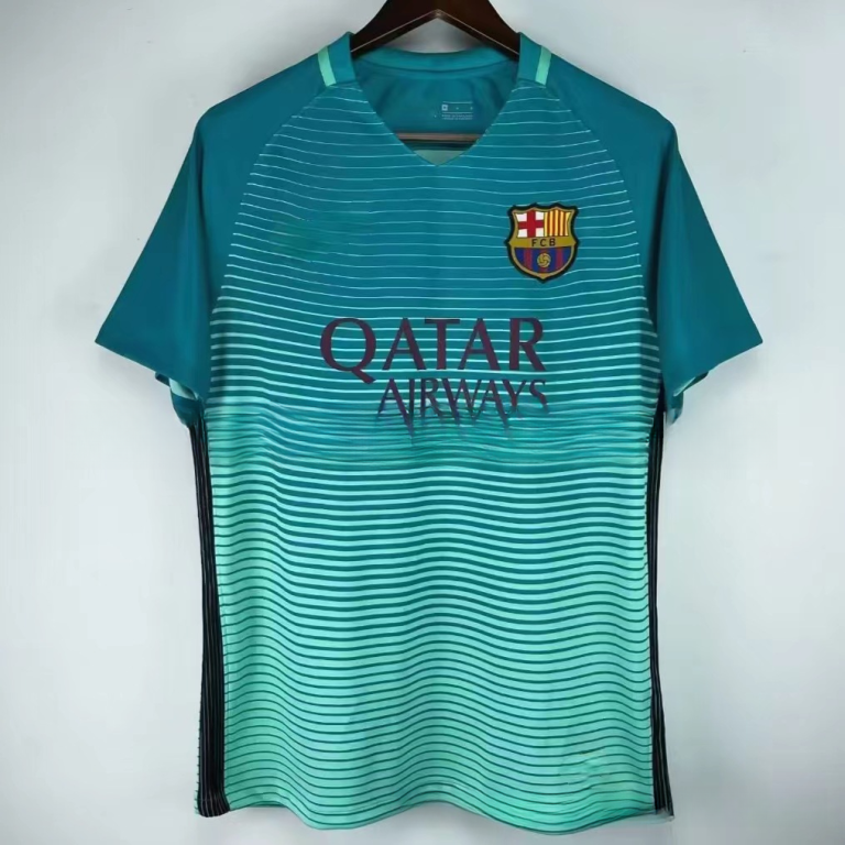 Exploring the Football Sports Jersey Industry: Quality, Innovation, and Customization Trends