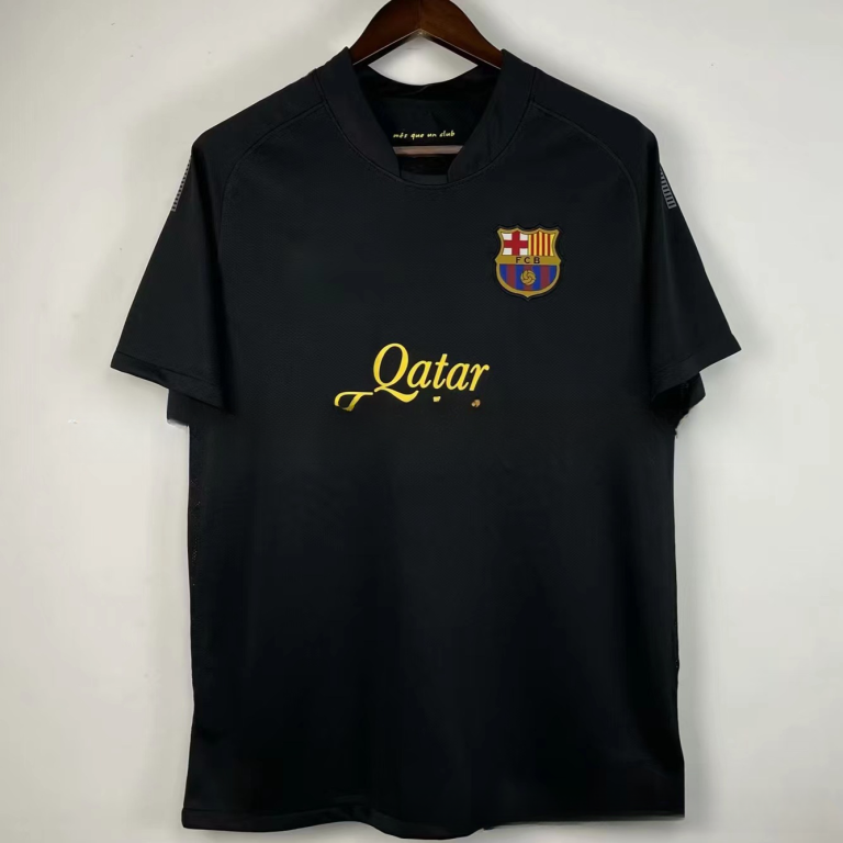 Optimized Pinnies Sports Jersey Production: IT, Quality, and Innovation with Advanced Techniques