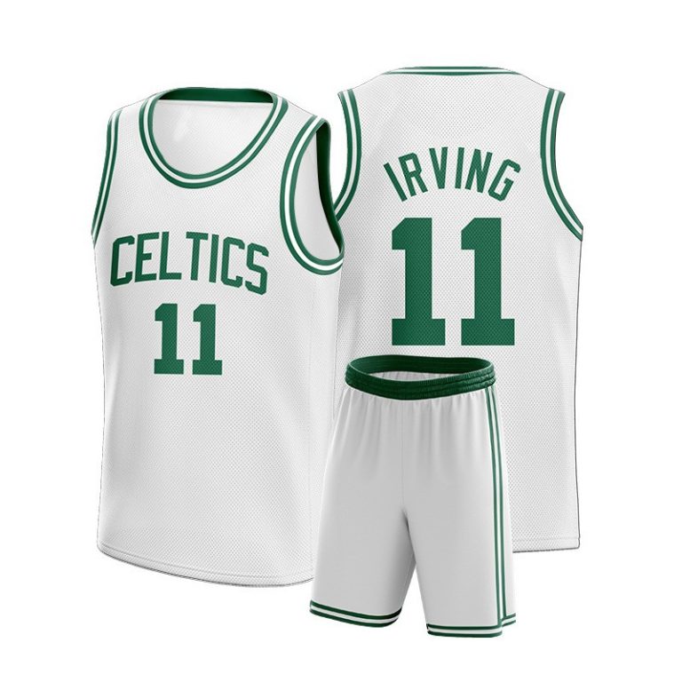 Sports Shirt Quilt It: Custom T-Shirt Patchwork Bedding with Style