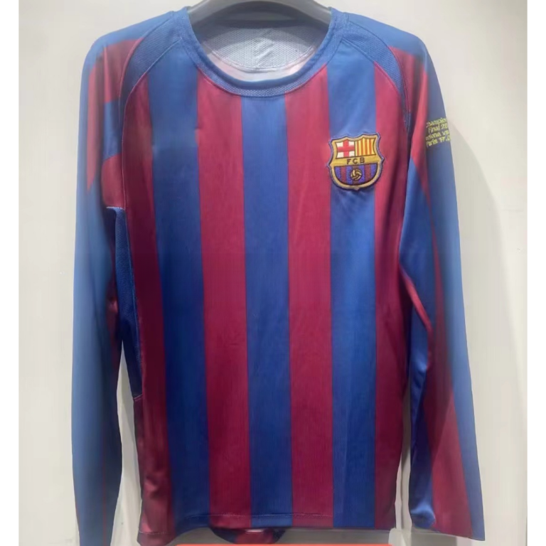 NewJeans Sports Jersey: It’s a QX with Style and Functionality