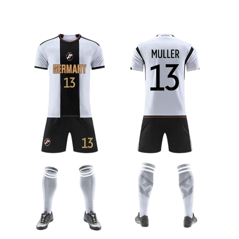 Sports Jersey Quilt: IT x Q IT with Personal Touch